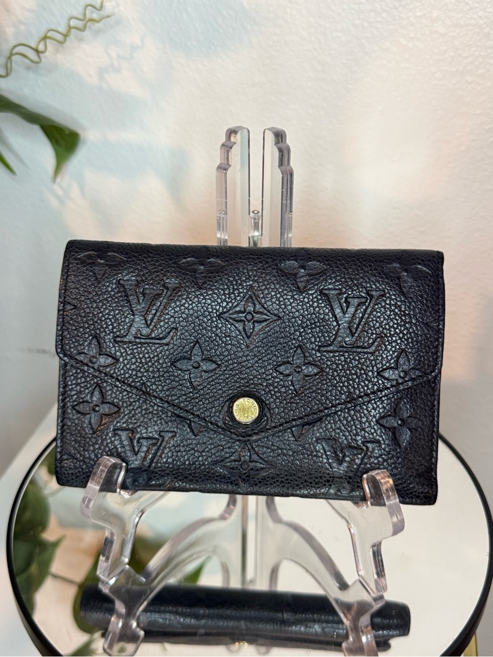 Louis Vuitton Portefeuille Curieuse Compact Wallet M60568 Empreinte Noir